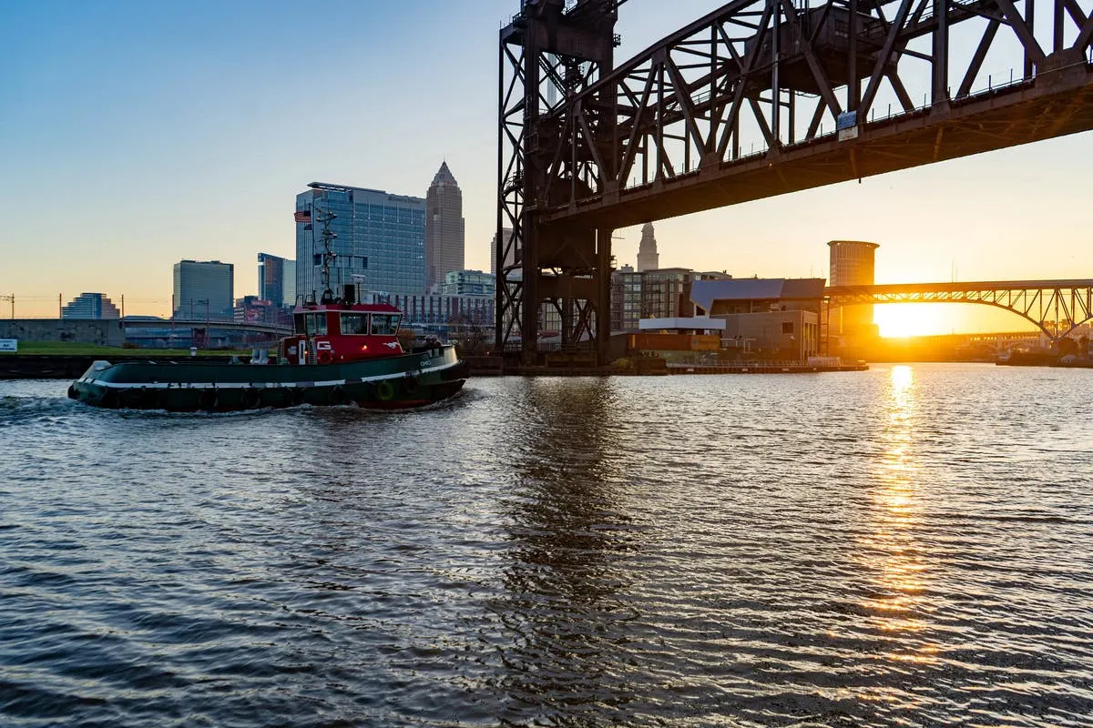 Cleveland dating photography