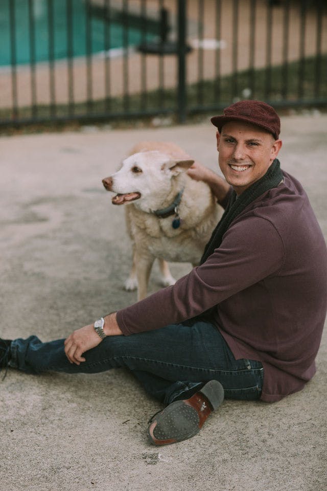 Dating photo with a dog, taken by The Match Artist