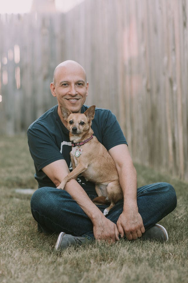 Dating photo with a dog, taken by The Match Artist