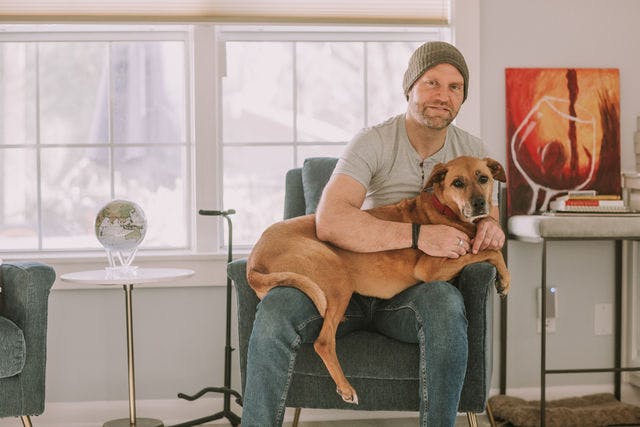 Dating photo with a dog, taken by The Match Artist