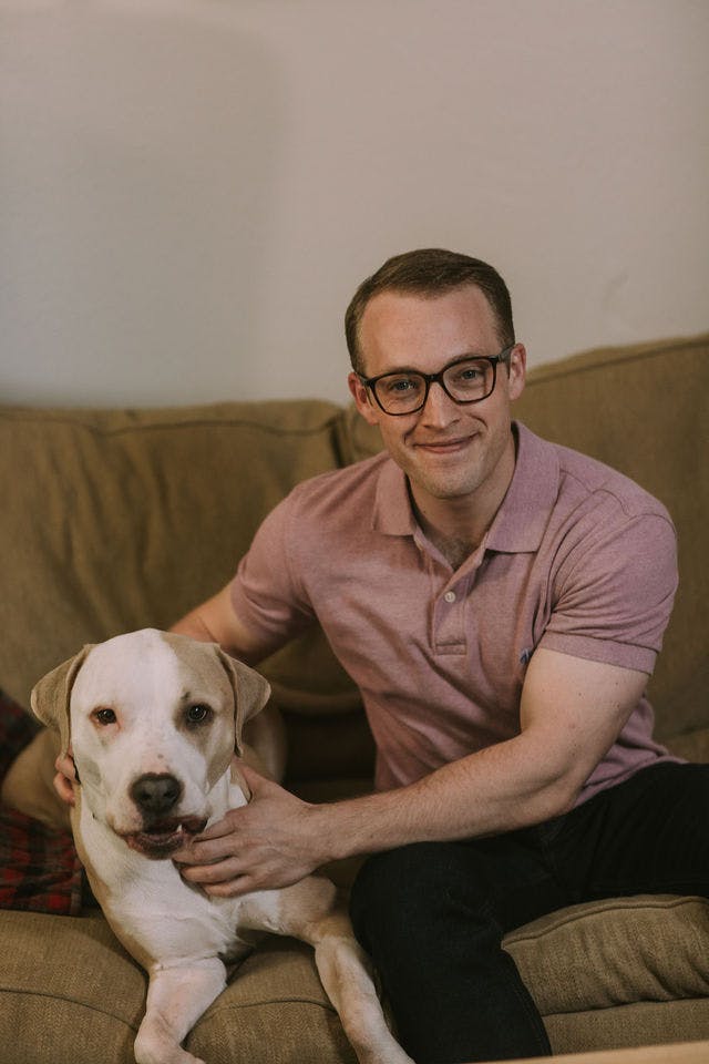 Dating photo with a dog, taken by The Match Artist