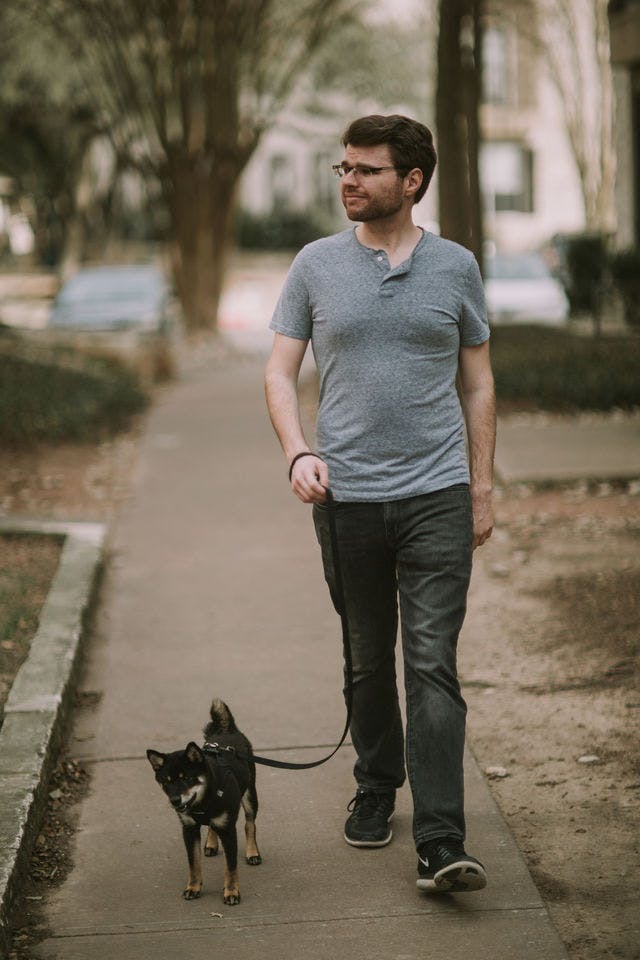 Dating photo with a dog, taken by The Match Artist